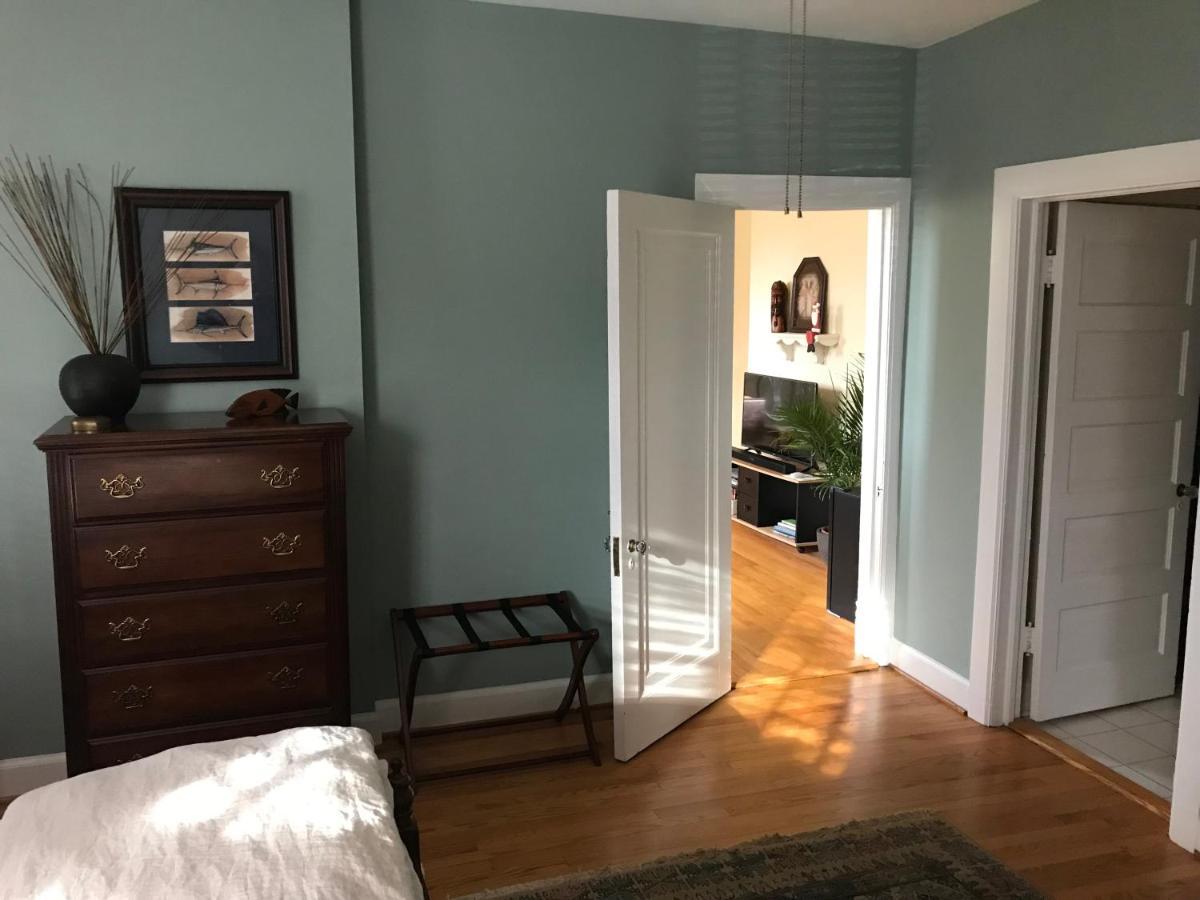Charles Bass House Bed & Breakfast South Boston Exterior foto